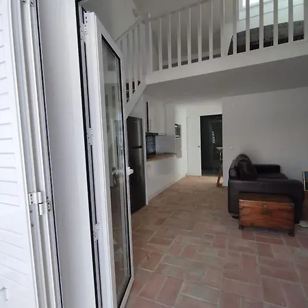 Feriehus 28 Casa Do Avo - 2km From The Sesimbra