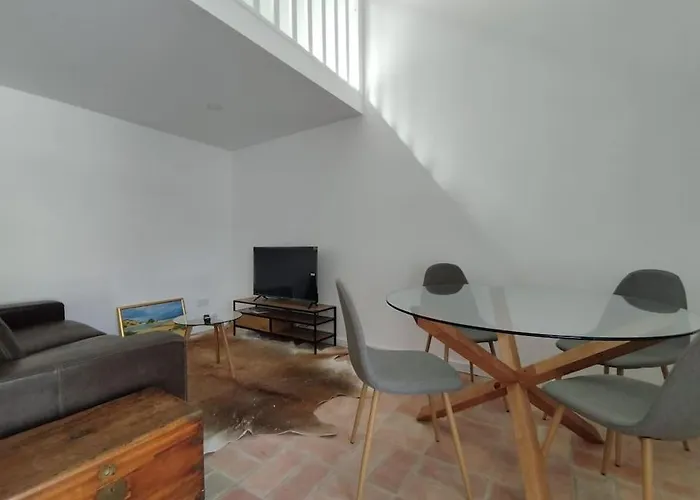 28 Casa Do Avo - 2km From The Sesimbra